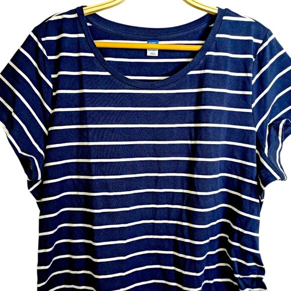 NEW Old Navy Maternity Bodycon Dress XXL Blue Striped Short Sleeve Ruched Summer - Picture 3 of 8